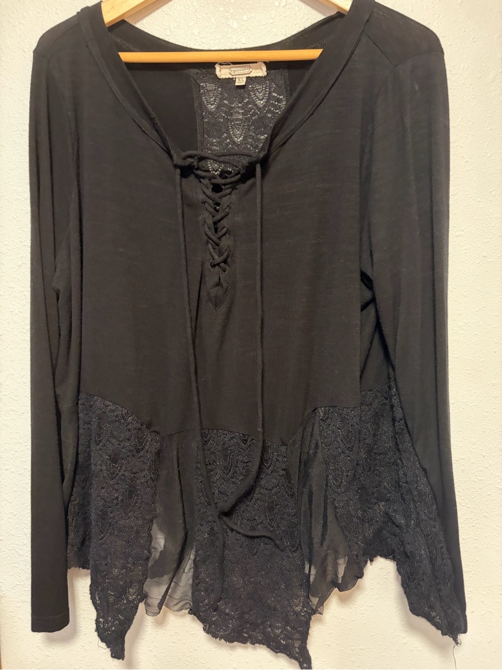 gimmicks by BKE Black Lace-Trim Lace-Up Long Sleeve Top
